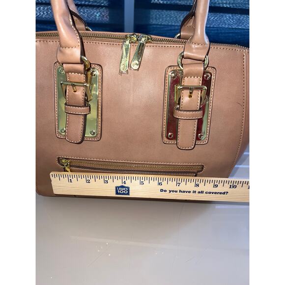 Sale! Charming Charlie Beige / Tan Color
Structure Hand Bag NWOT - Picture 7 of 13